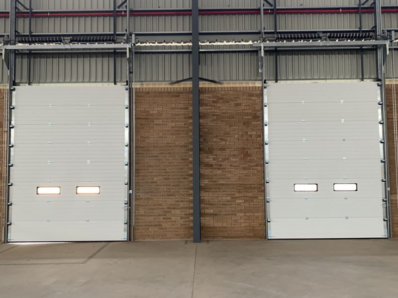 Warehouse to let in Airport Park - Photo 9