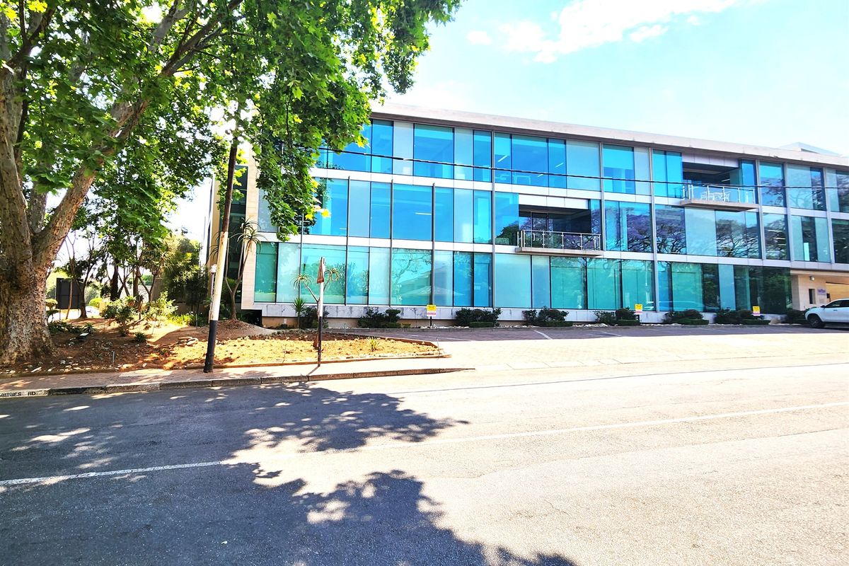 Offices to let in Illovo - Photo 2