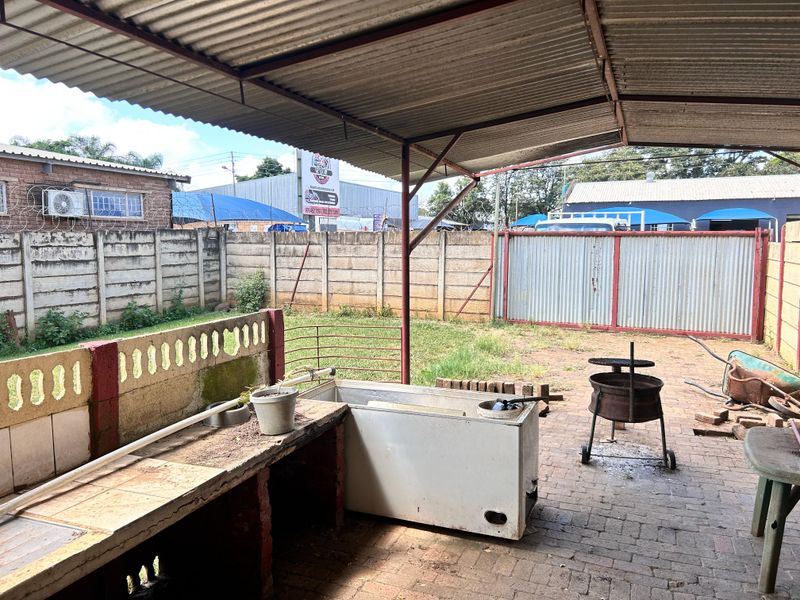 Commercial property  for sale - Photo 5