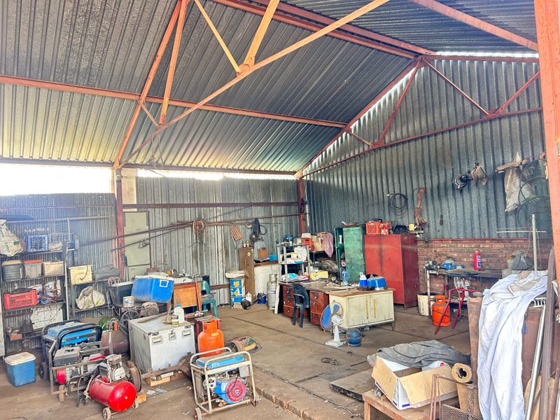 Commercial property  for sale - Photo 8