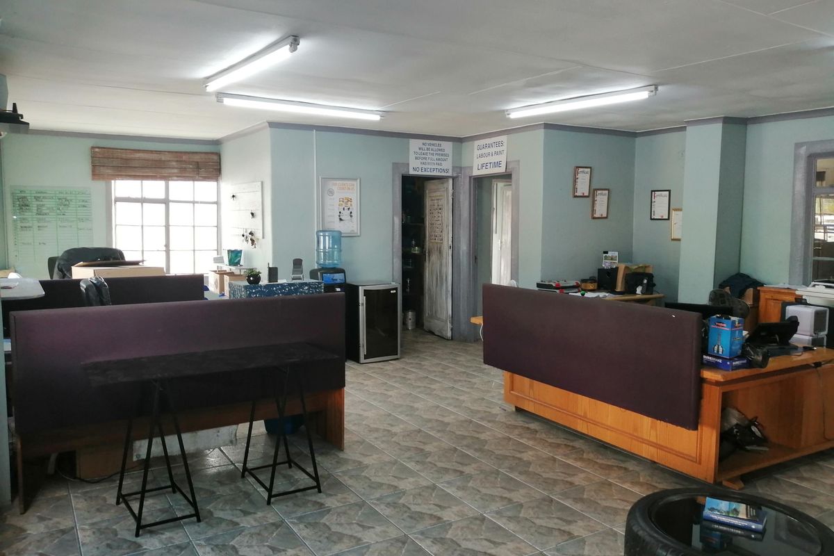 Workshop For Sale In Sasolburg - Photo 2