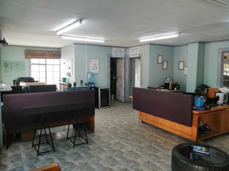 Workshop For Sale In Sasolburg - Photo 2