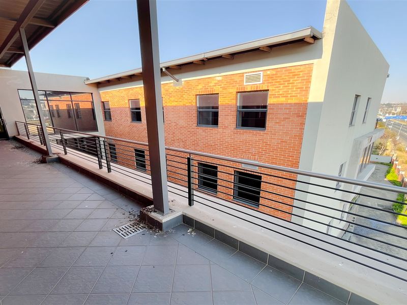 324m2 office space to let in Waverley - Photo 7