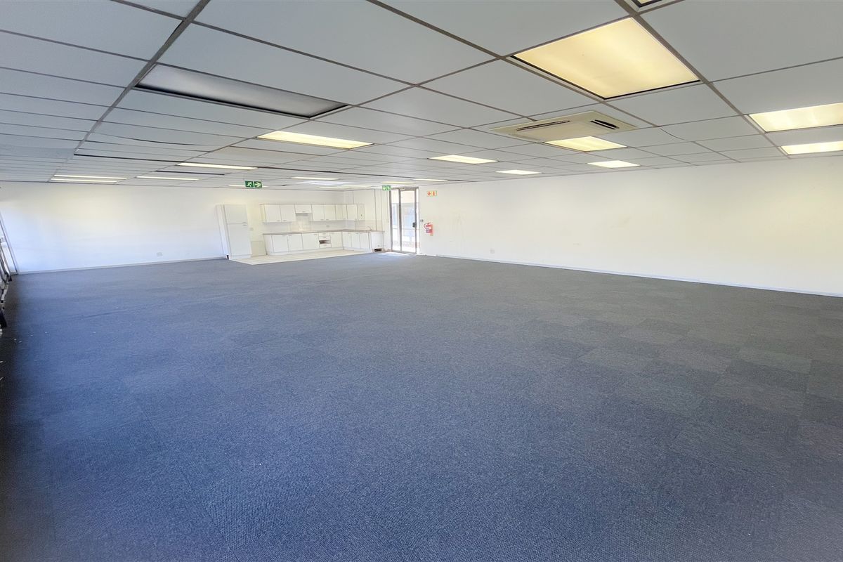 Office space to let - Photo 5
