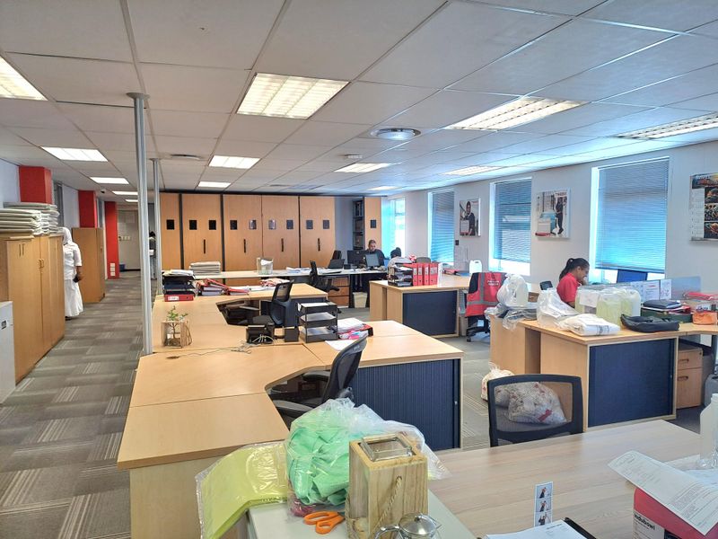 Prime Office Space to let In Edward Steet Tygervalley - Photo 4