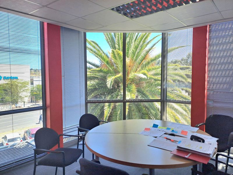 Prime Office Space to let In Edward Steet Tygervalley - Photo 2