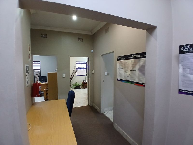 Smart Office Space Solutions - Photo 9