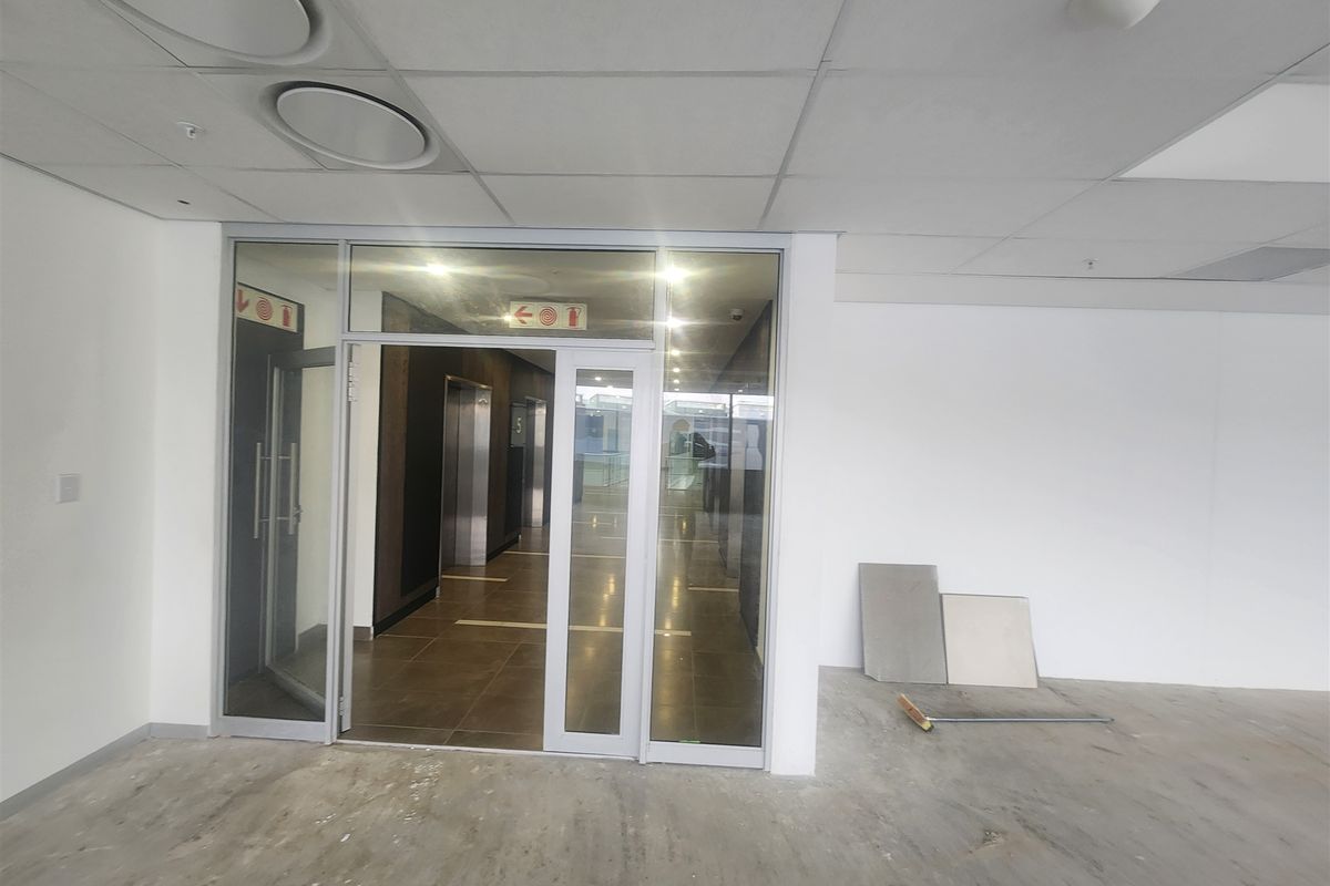 Offices to let in Sandton - Photo 3