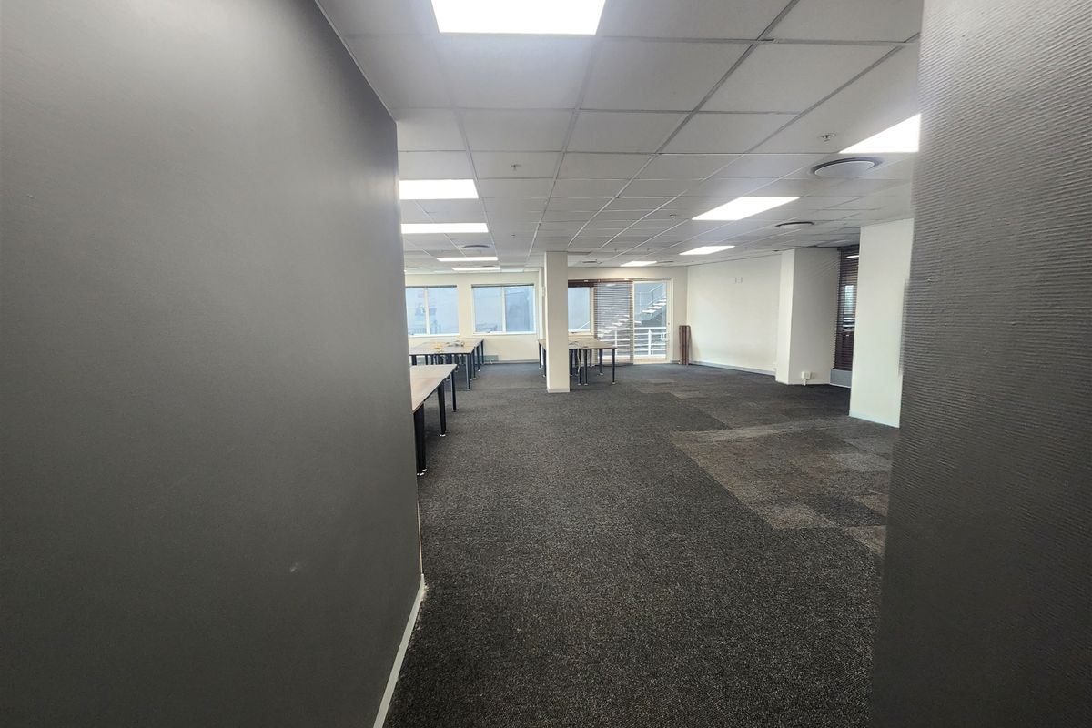 Offices to let in Morningside, Sandton - Photo 3