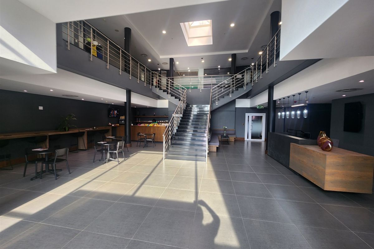 Offices to let in Morningside, Sandton - Photo 2
