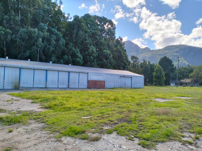 Commercial & Industrial Investment - Photo 2