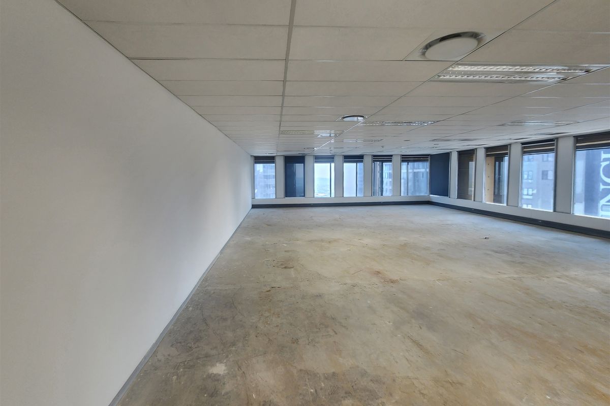 Offices to let in Sandton - Photo 2