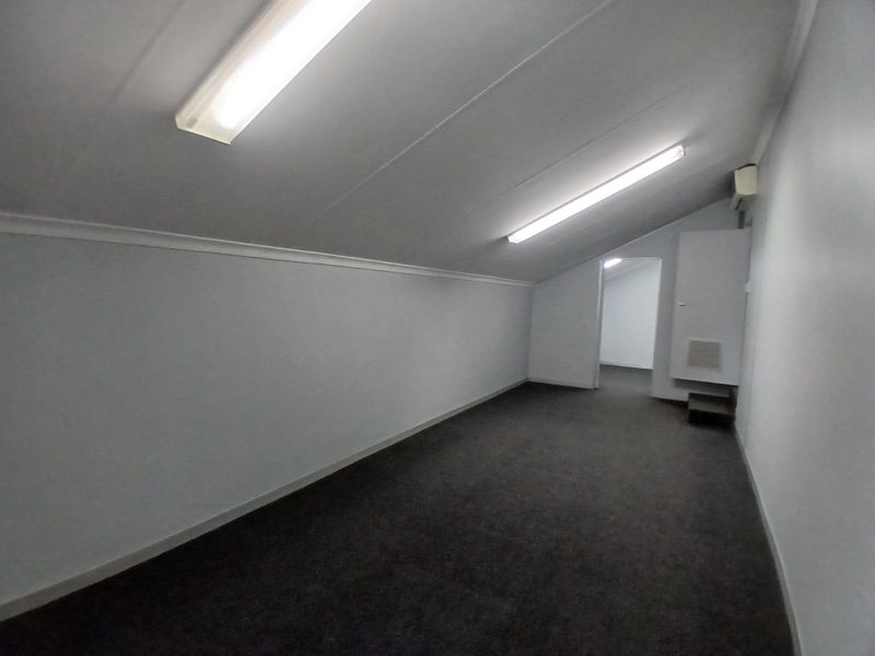 First Floor Gold – Secure Your Space Today - Photo 7