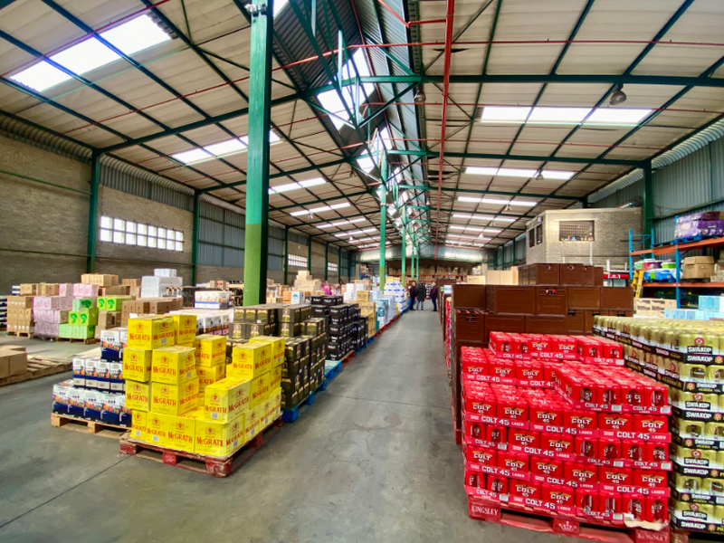 Investment 3,938 m2 Warehouse & Office Facility to Let in Randjespark, Midrand - Photo 10