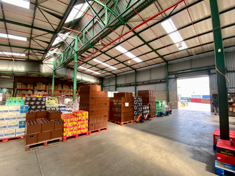 Investment 3,938 m2 Warehouse & Office Facility to Let in Randjespark, Midrand - Photo 6