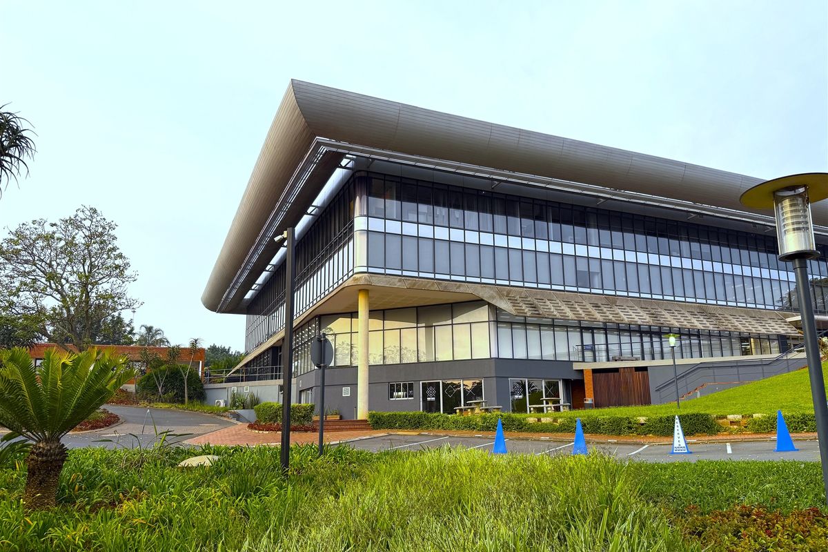 Offices to lease Umhlanga - Photo 4
