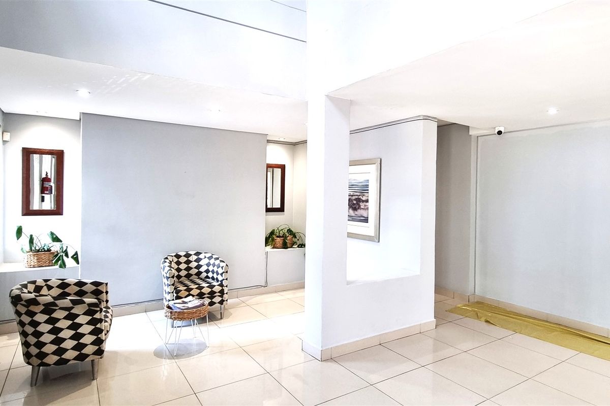 Freestanding building to let off Sloane Street Bryanston - Photo 3