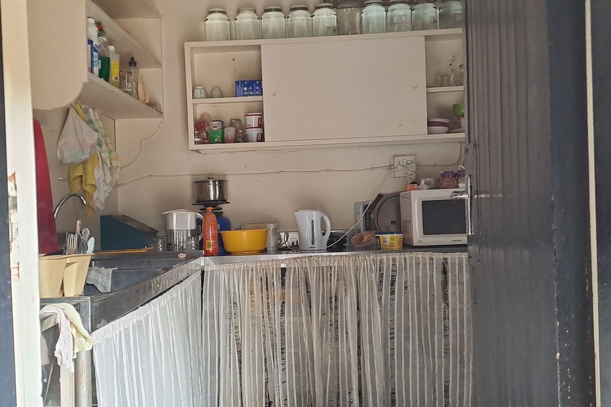 Awesome very lucrative business well located and established - Photo 4