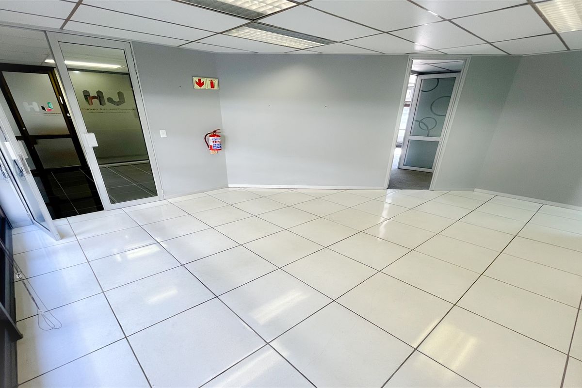 Office space to let - Photo 2