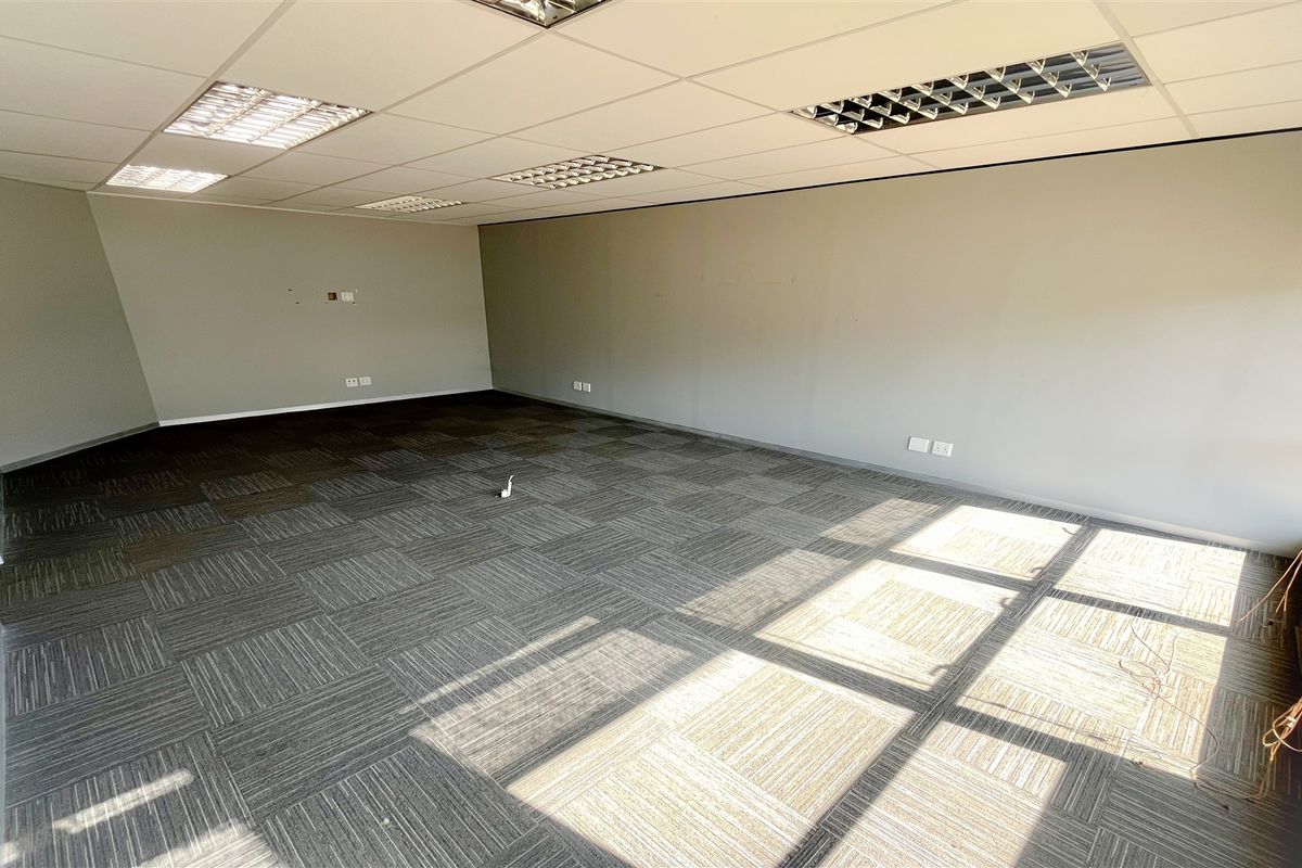 Office space to let - Photo 5