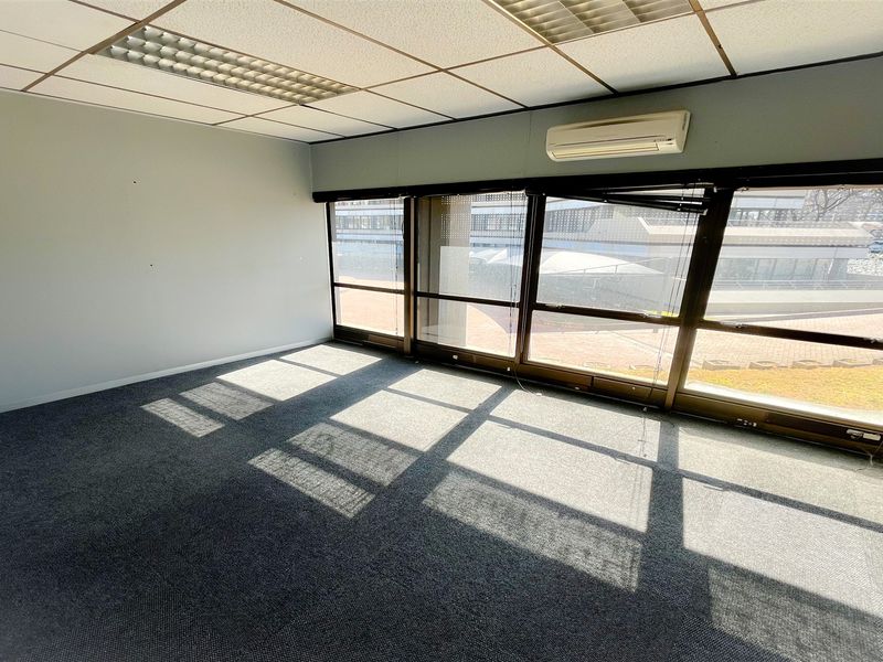 Office space to let - Photo 7