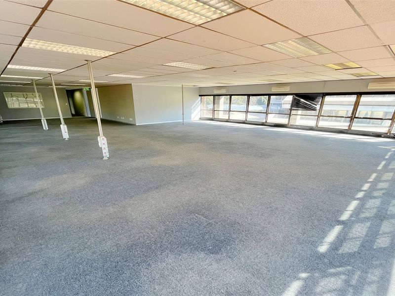 Office space to let - Photo 3