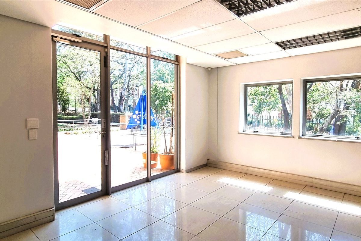 Office space to let in Bally Oaks Office Park in Bryanston - Photo 5