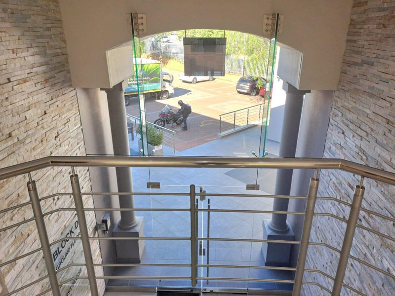 Prime 1st Floor Office Space Belvedere Office Park, Tygervalley - Photo 3