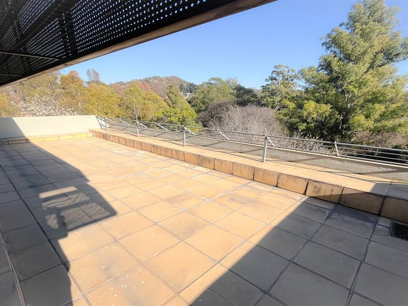 321m2 office space to let in Bedfordview - Photo 5