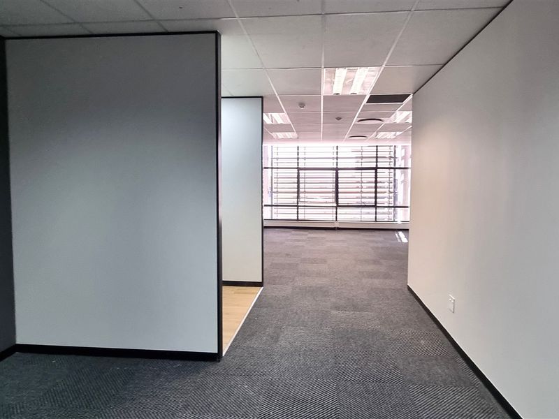 Furnished office space to let in The Grid Rivonia - Photo 6