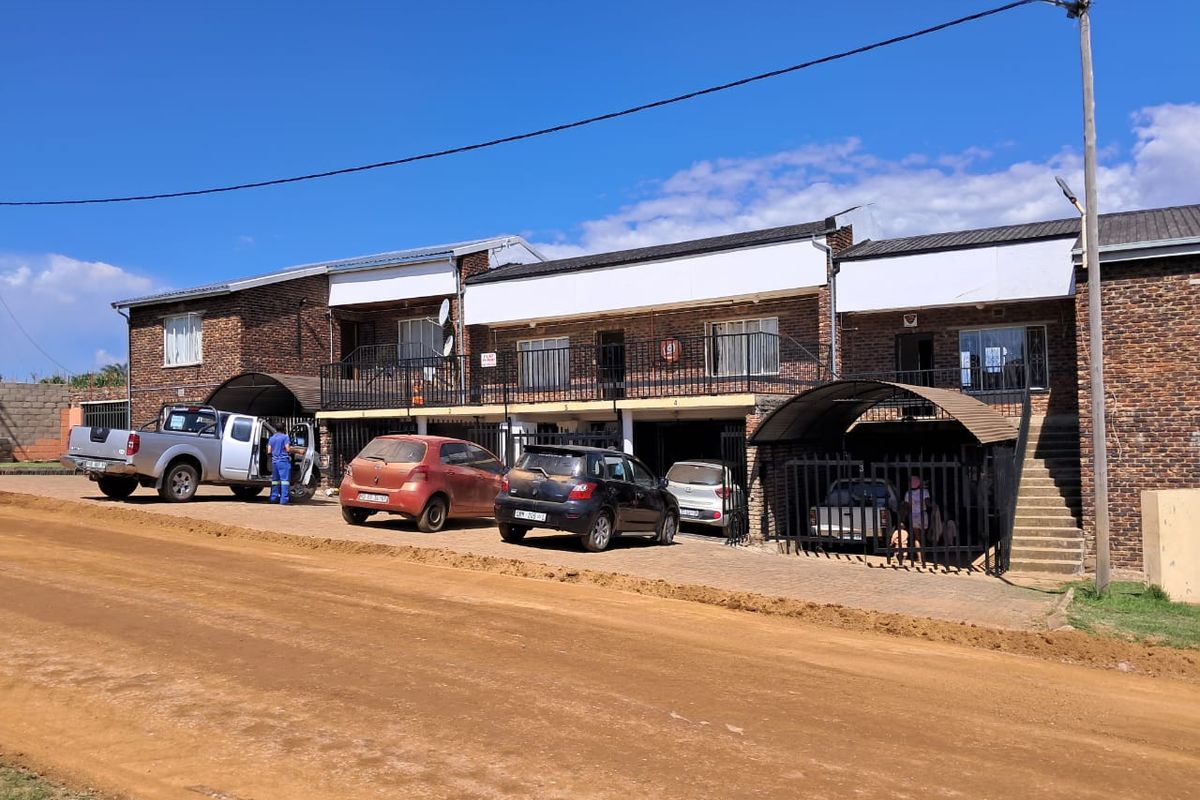 Kingston Heights investment opportunity - Photo 2