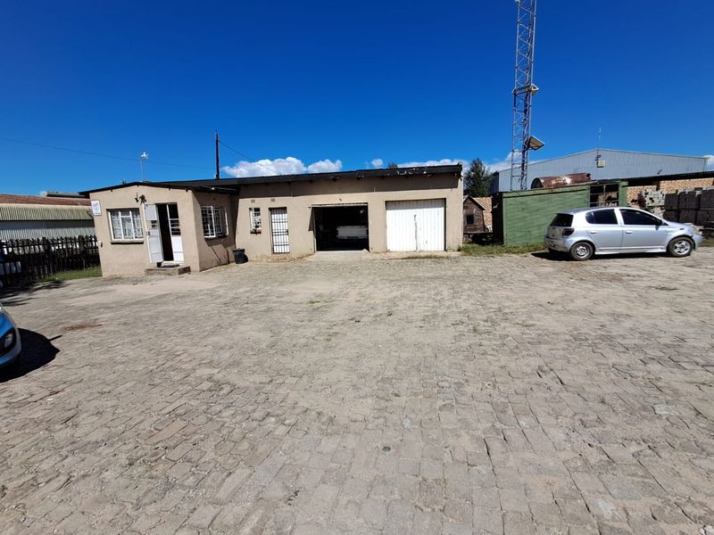 Industrial land with workshop in Piet Retief - Photo 6