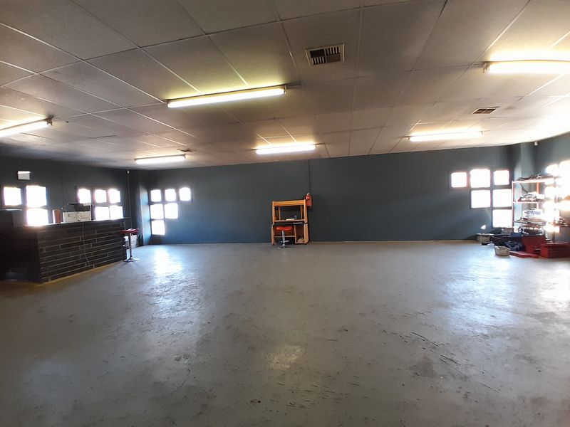 Workshop for Sale in Sought-After Waterfall East - Photo 7