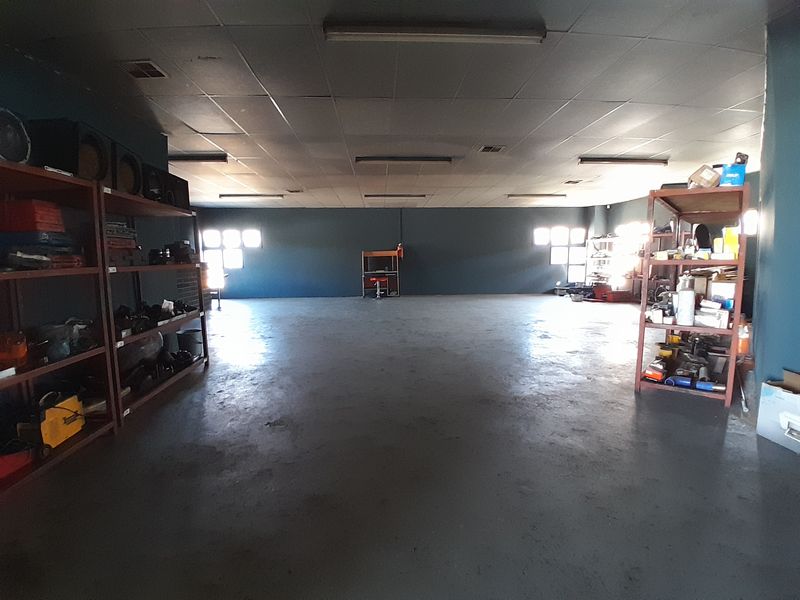 Workshop for Sale in Sought-After Waterfall East - Photo 5