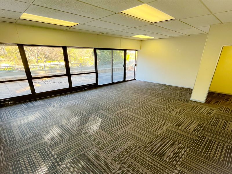 Office space to let - Photo 8