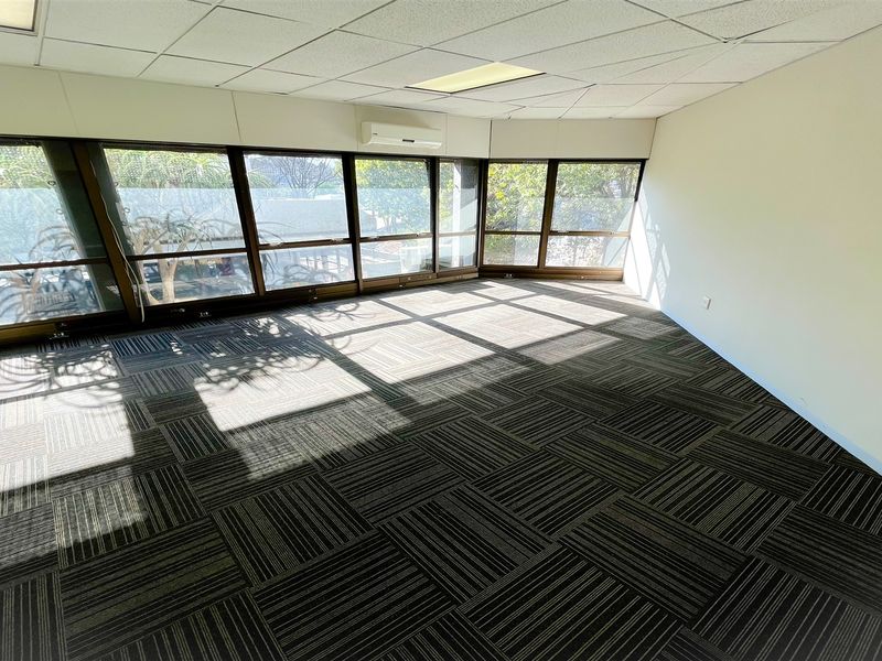 Office space to let - Photo 7