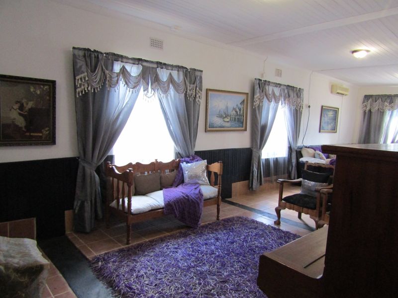 Charming Century Old Property With Personality - Photo 7
