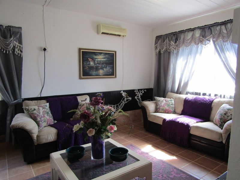 Charming Century Old Property With Personality - Photo 8