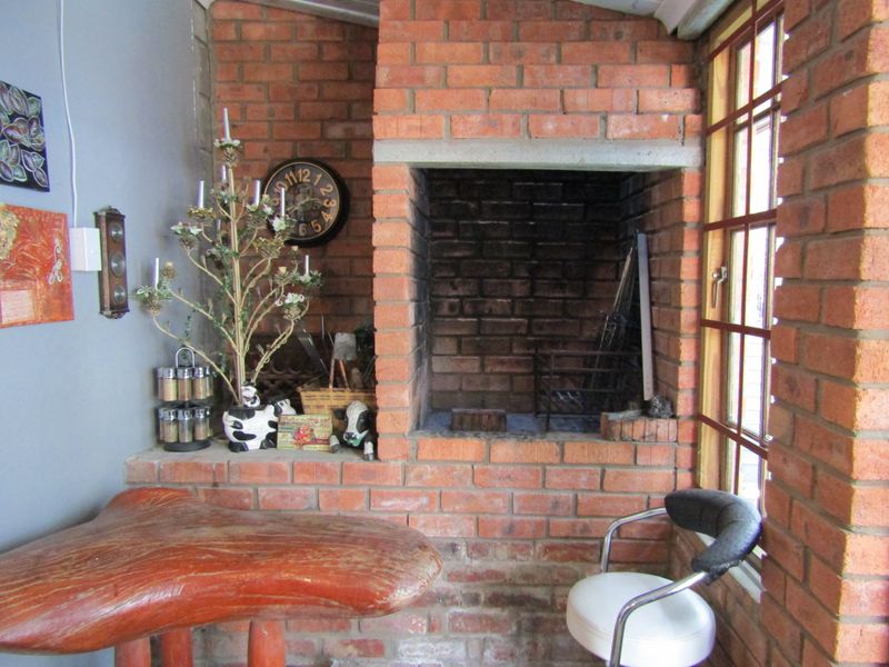 Charming Century Old Property With Personality - Photo 6