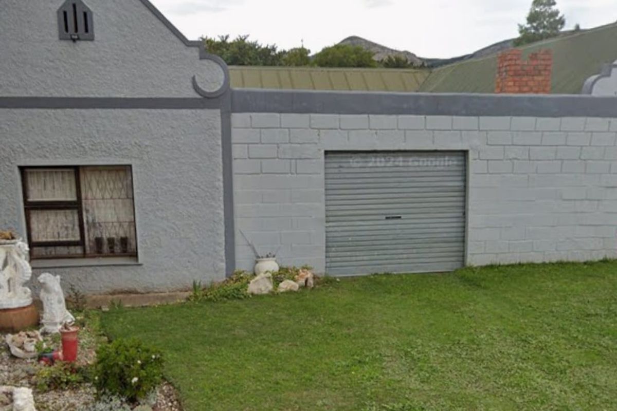 Charming Century Old Property With Personality - Photo 2