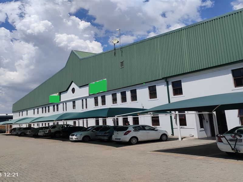 14600m2  Warehouse  - TO LEASE or FOR SALE - Photo 2