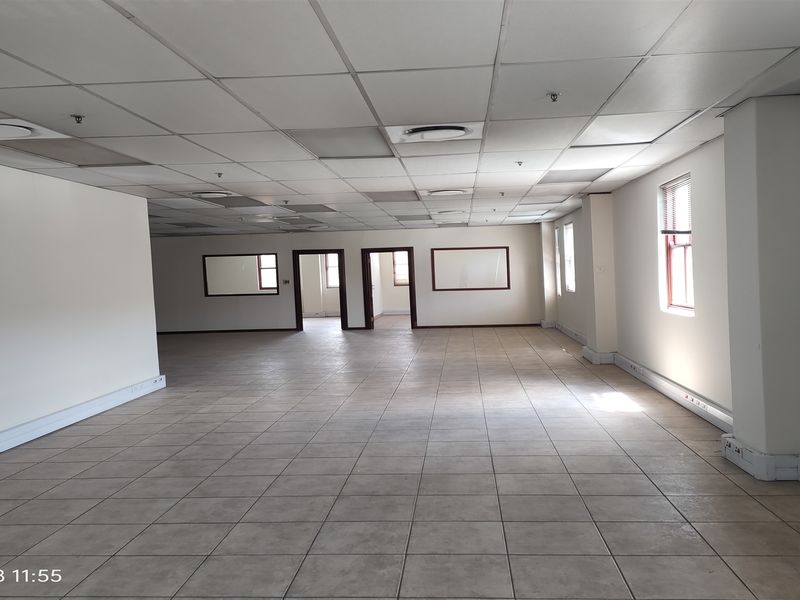 14600m2  Warehouse  - TO LEASE or FOR SALE - Photo 3