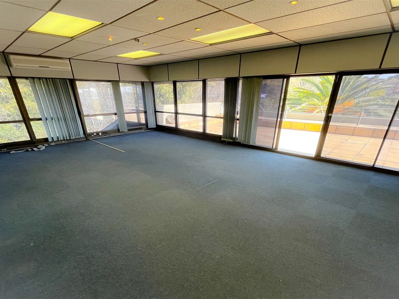 Office to let i - Photo 6