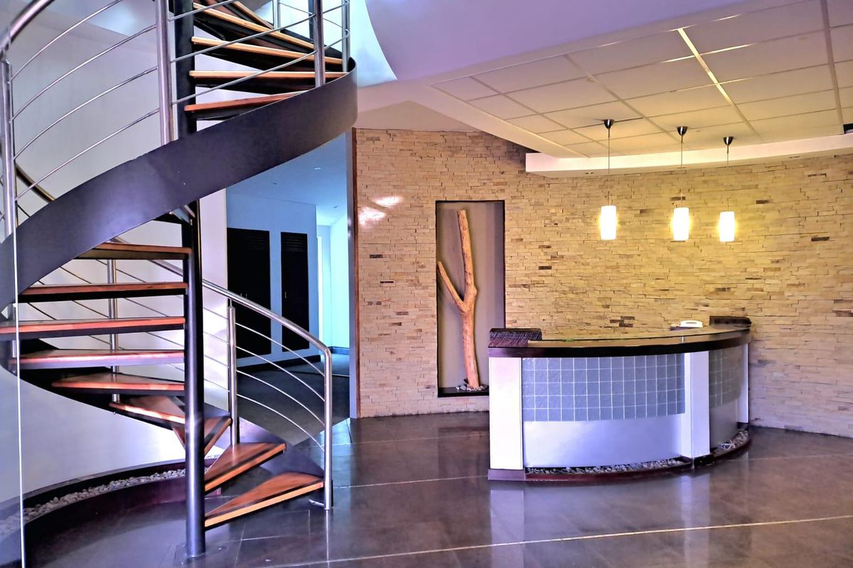 4th Floor Prime Office Space to Let In Tygervalley - Photo 3