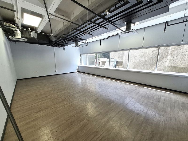 Offices to let in Rosebank - Photo 4