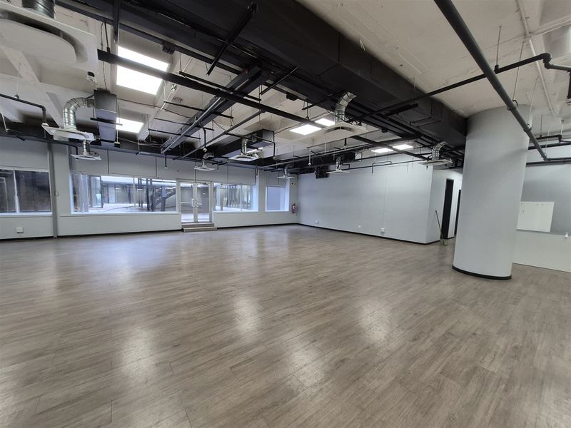 Offices to let in Rosebank - Photo 8