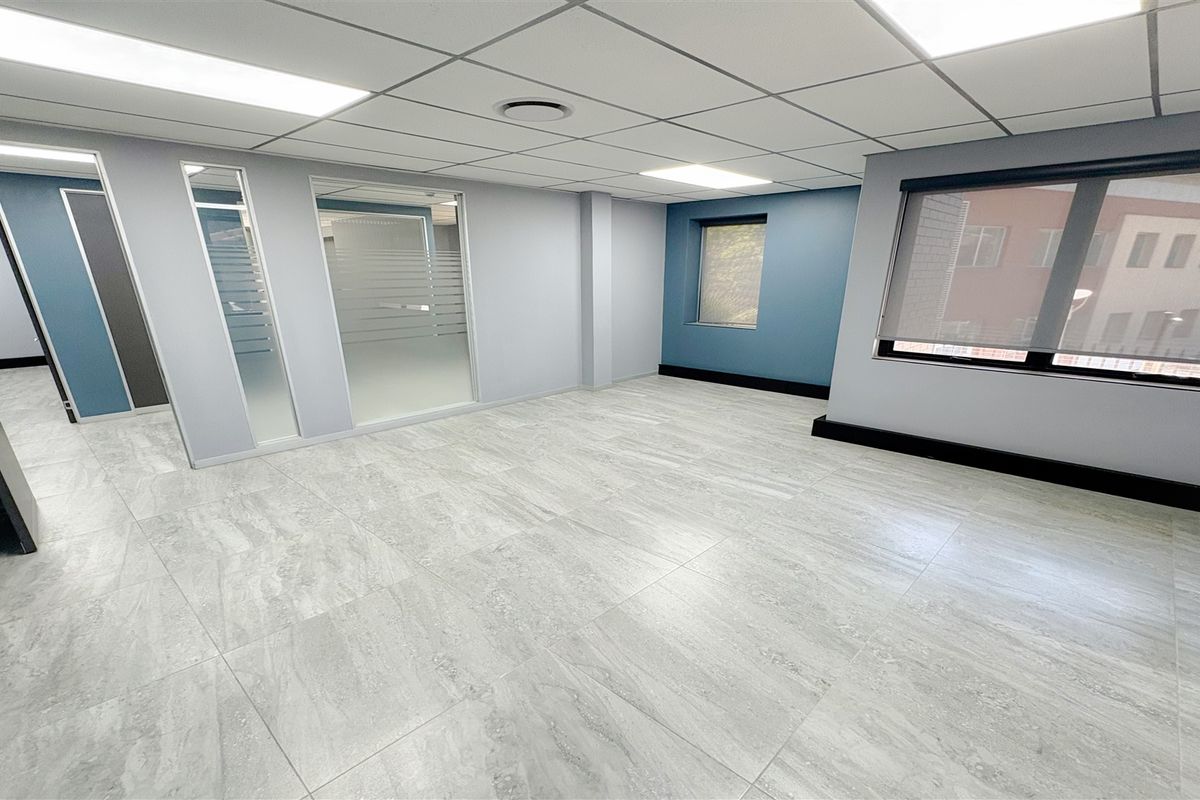 Office space to let - Photo 4