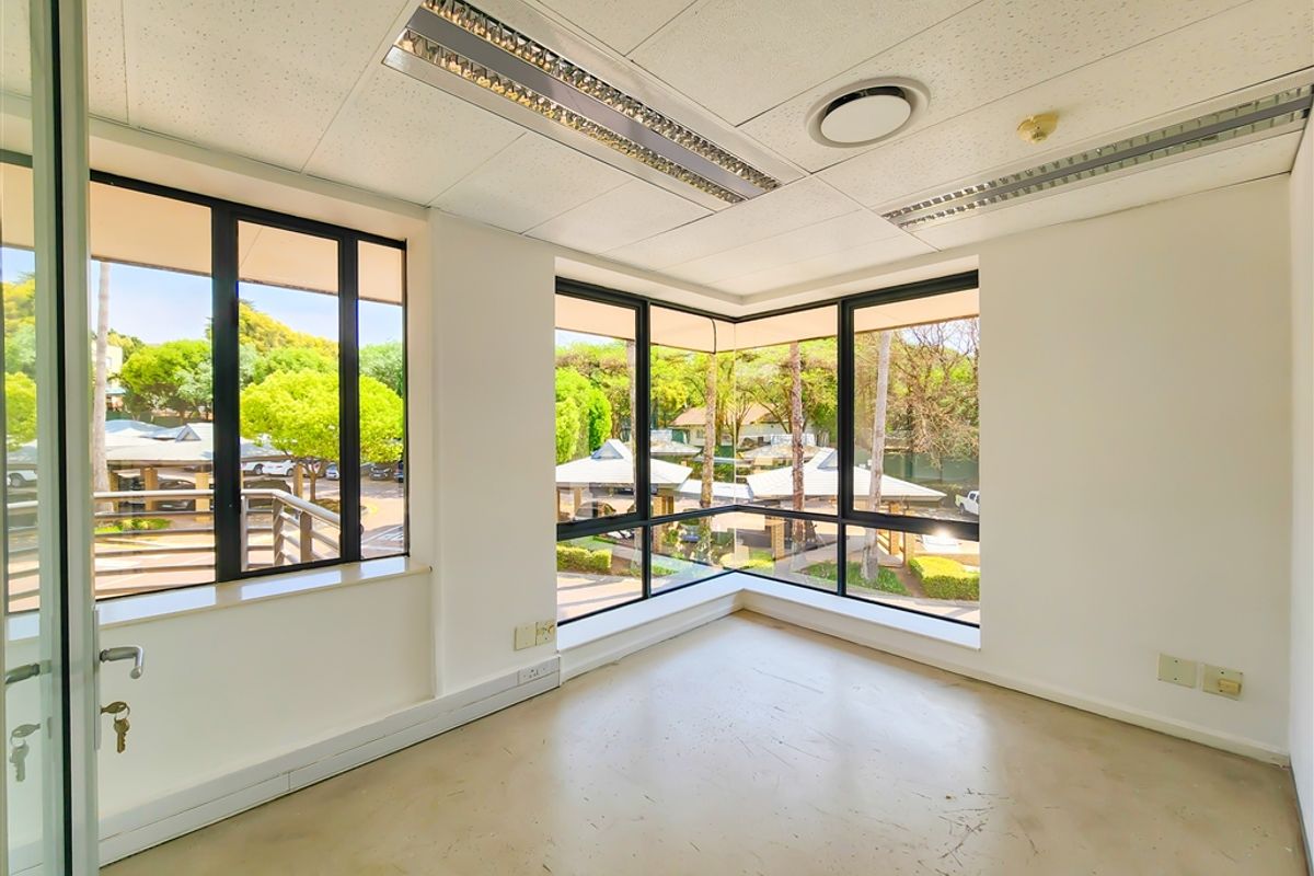 156m2 Office to Let in Constantia Office Park - Photo 5