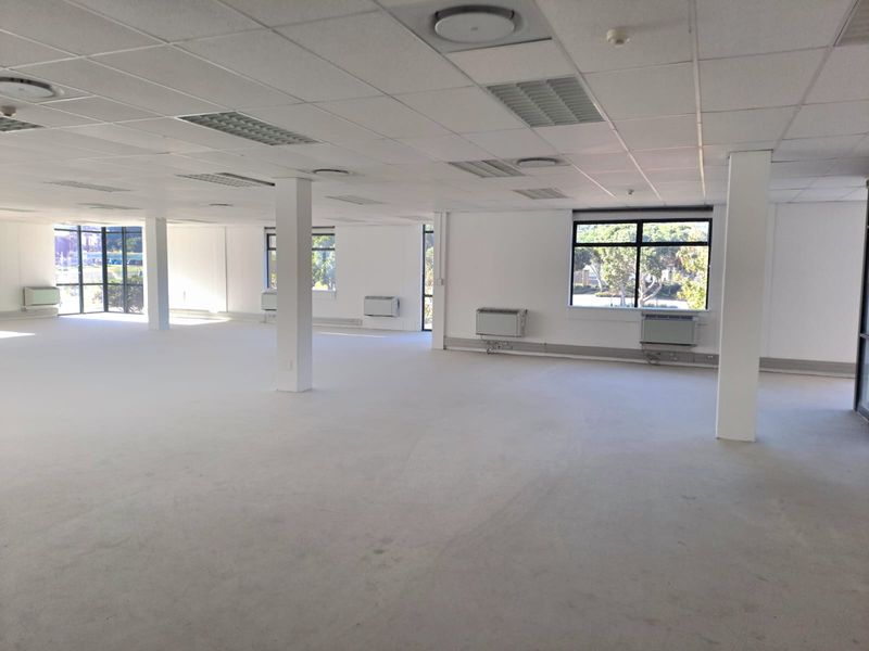 Prime office space to let n Plattekloof Office Park - Photo 8