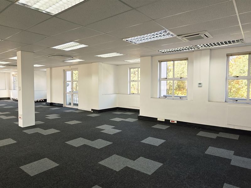 Office space to let in Peter Place - Photo 10